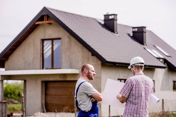 L'importance de solliciter un architecte d'intérieur pour la rénovation intérieure et extérieure